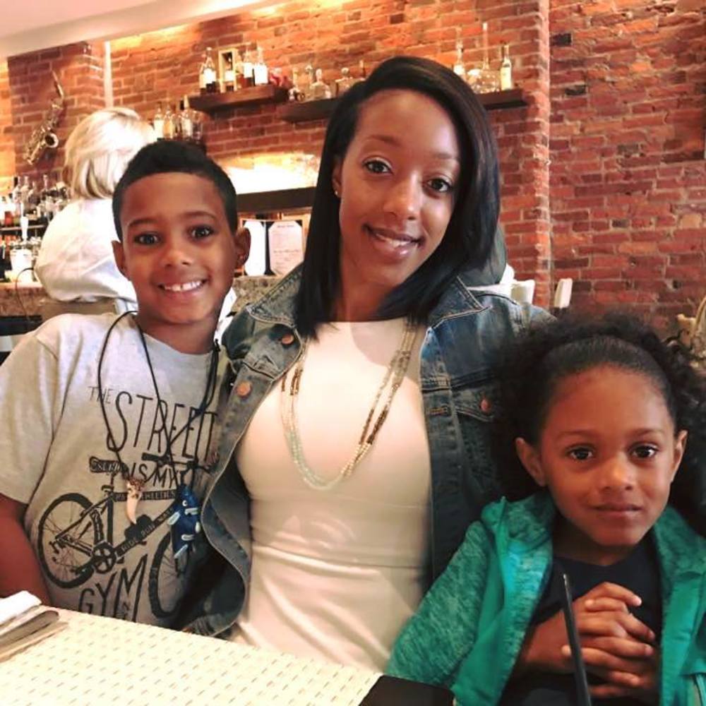 Meet your Posher, Julia